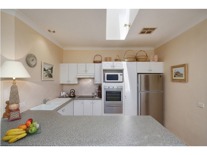 14 Bronzewing Drive, Erina NSW 2250