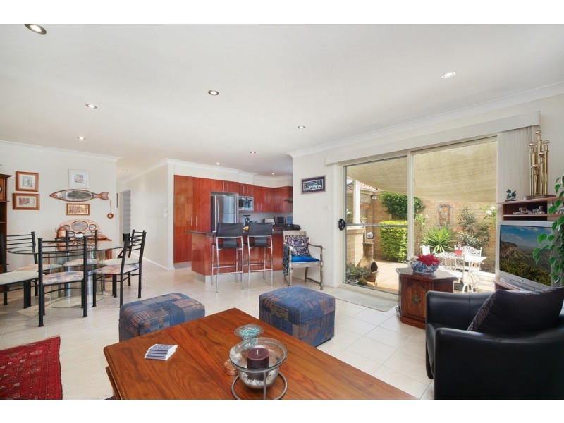 2/35 Webb Street, East Gosford NSW 2250