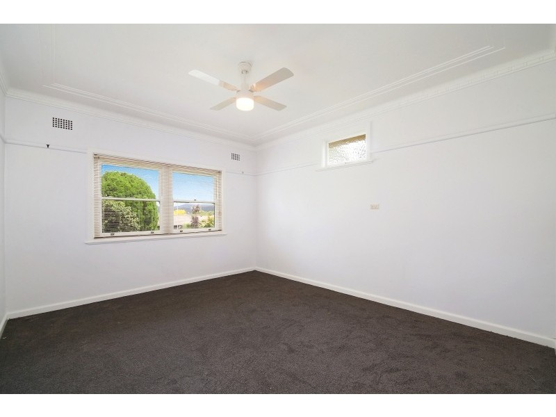 5 Melbourne Street, East Gosford NSW 2250