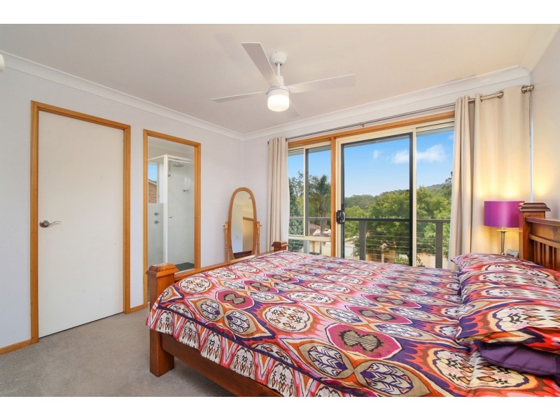 18 Woodbine Close, Lisarow NSW 2250