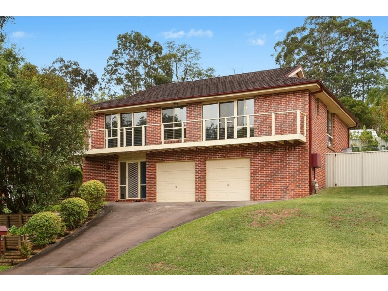 18 Woodbine Close, Lisarow NSW 2250