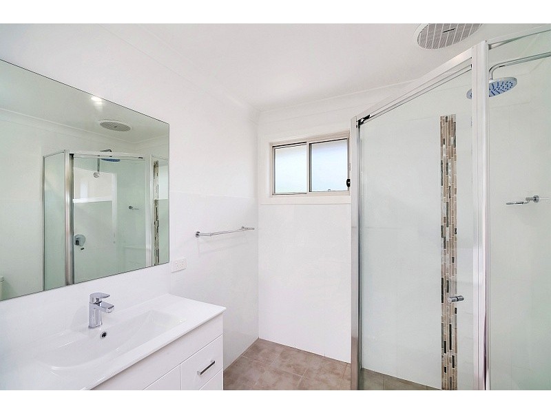 2/19 Melbourne Street, East Gosford NSW 2250