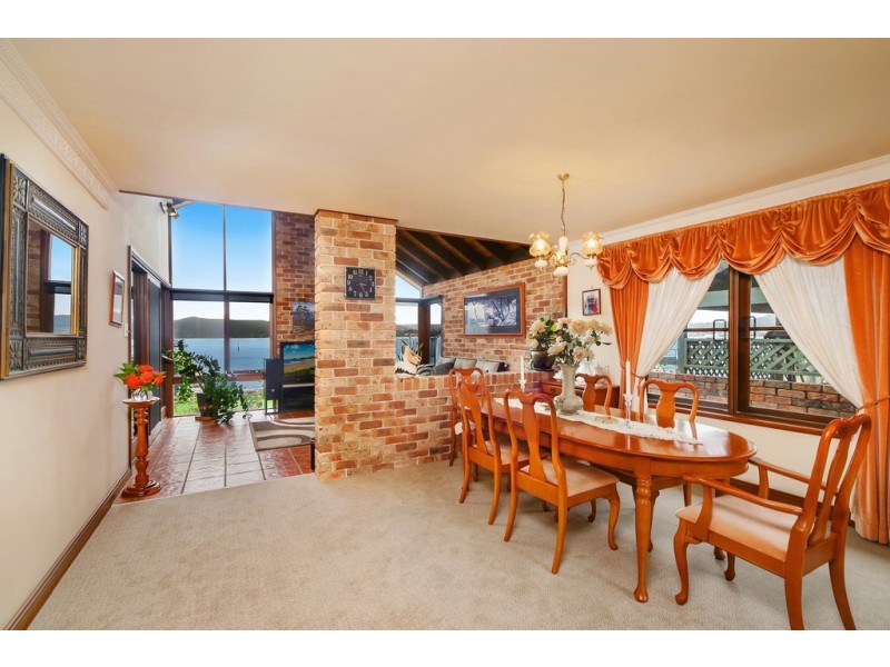 269 and 269A Avoca Drive, Green Point NSW 2251