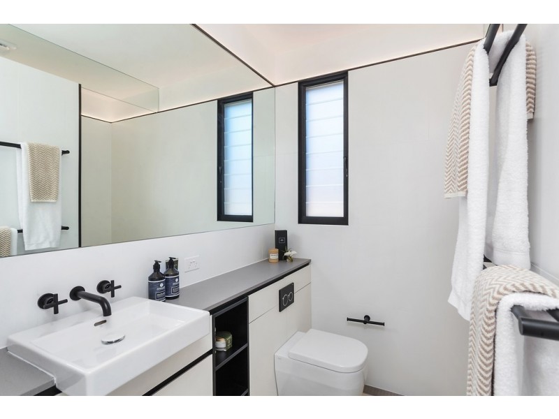 1/54 Webb Street, East Gosford NSW 2250