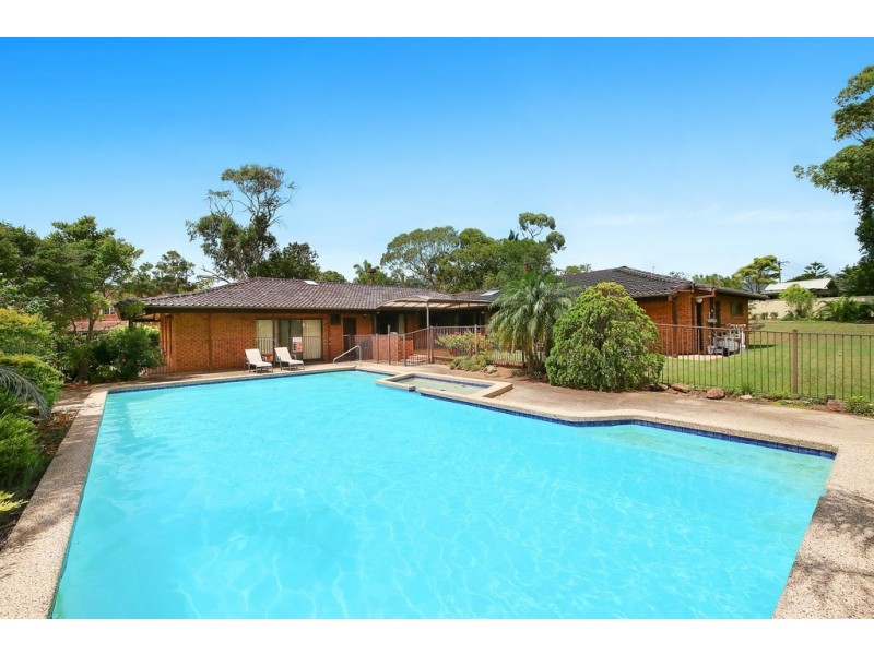 7 Friendship Close, Bateau Bay NSW 2261