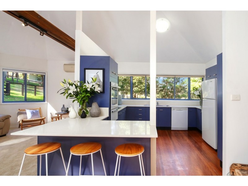 2 Parkers Road, Kincumber NSW 2251