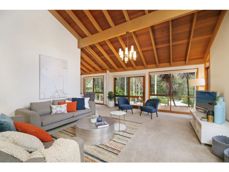 69 Picketts Valley Road, Picketts Valley NSW 2251