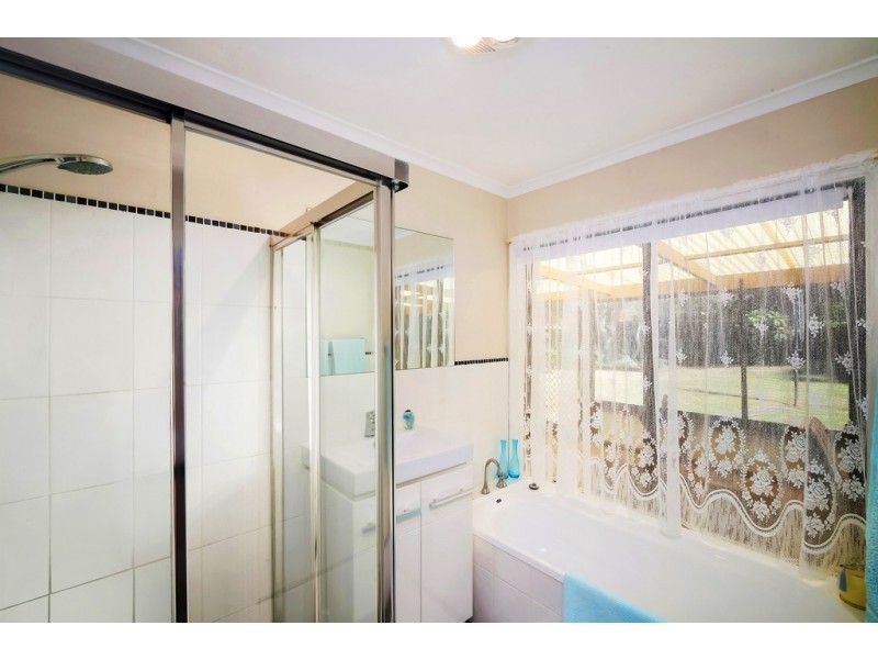 116 Avoca Drive, Green Point NSW 2251