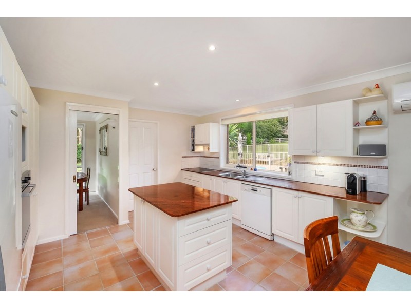 96 Oak Road, Matcham NSW 2250