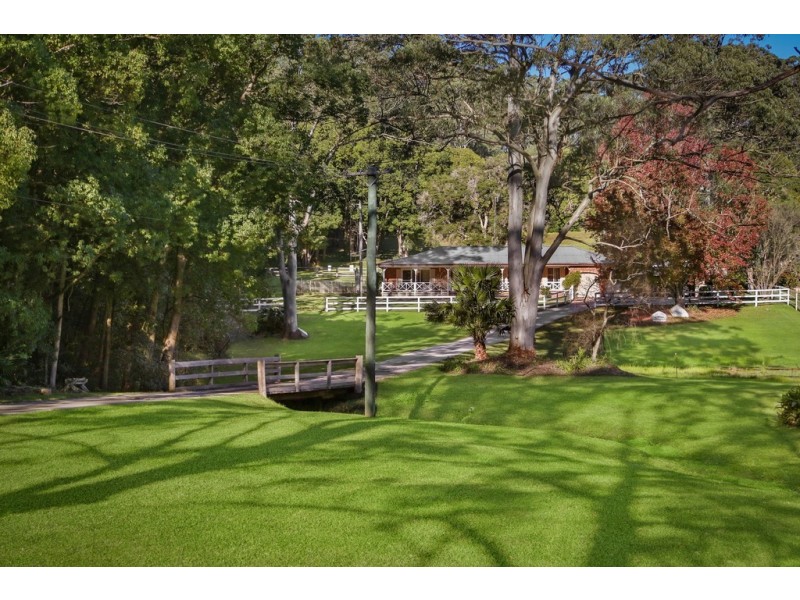 96 Oak Road, Matcham NSW 2250