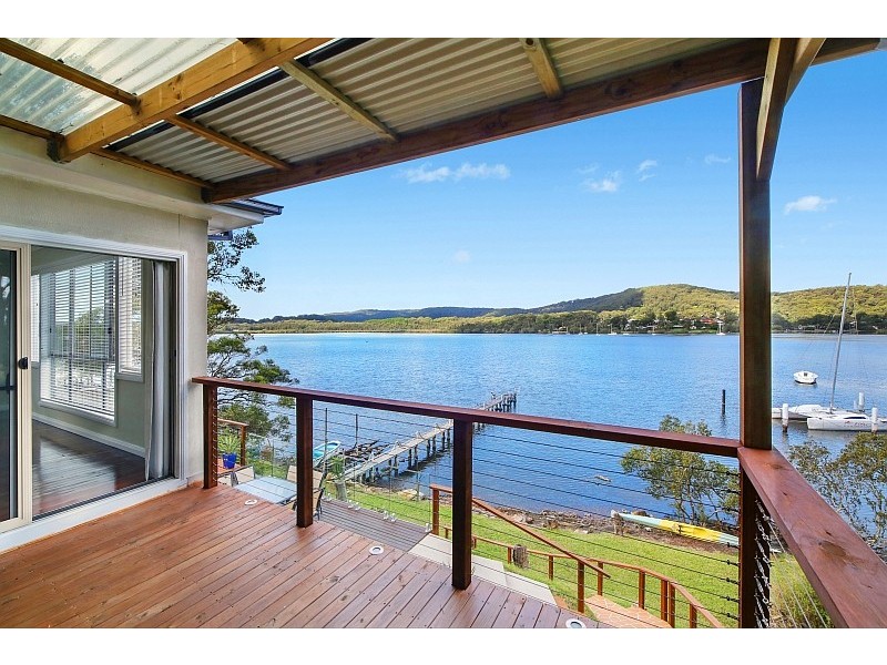 17 Wharf Street, East Gosford NSW 2250