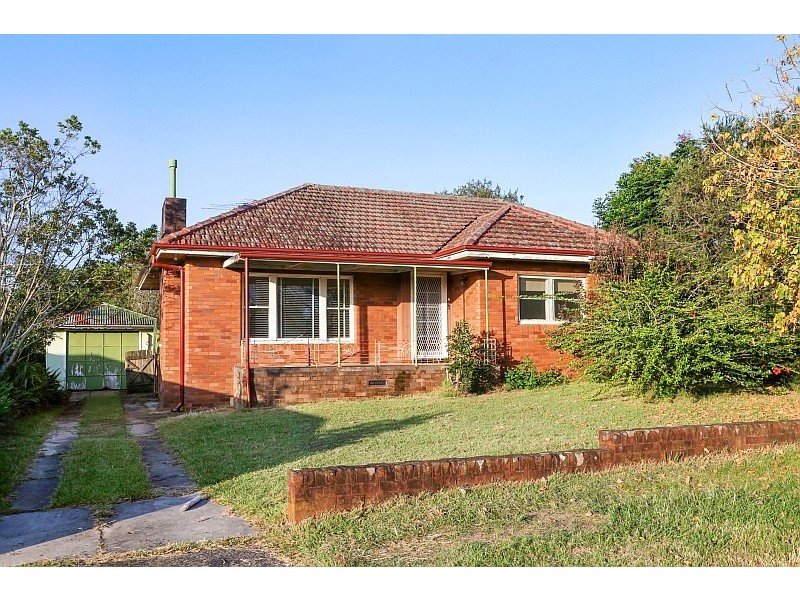 17 Melbourne Street, East Gosford NSW 2250