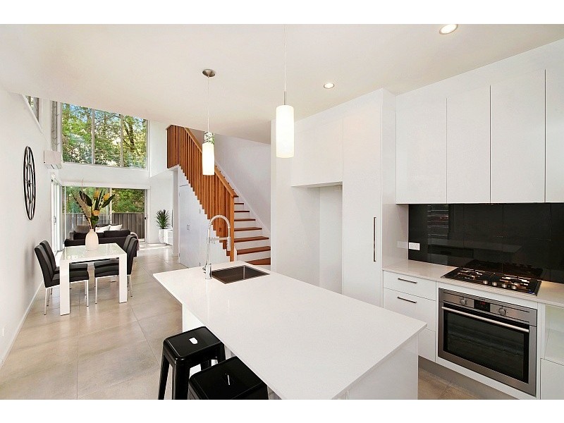 1/13 Compton Street, North Gosford NSW 2250