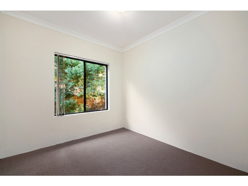 4/61 Donnison Street, Gosford NSW 2250