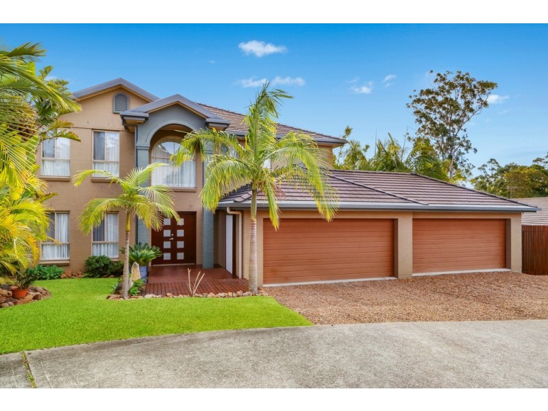 11 Victor Close, Green Point NSW 2251