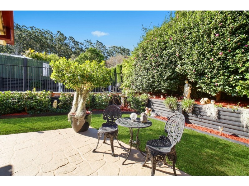 7 Treeland Road, Green Point NSW 2251