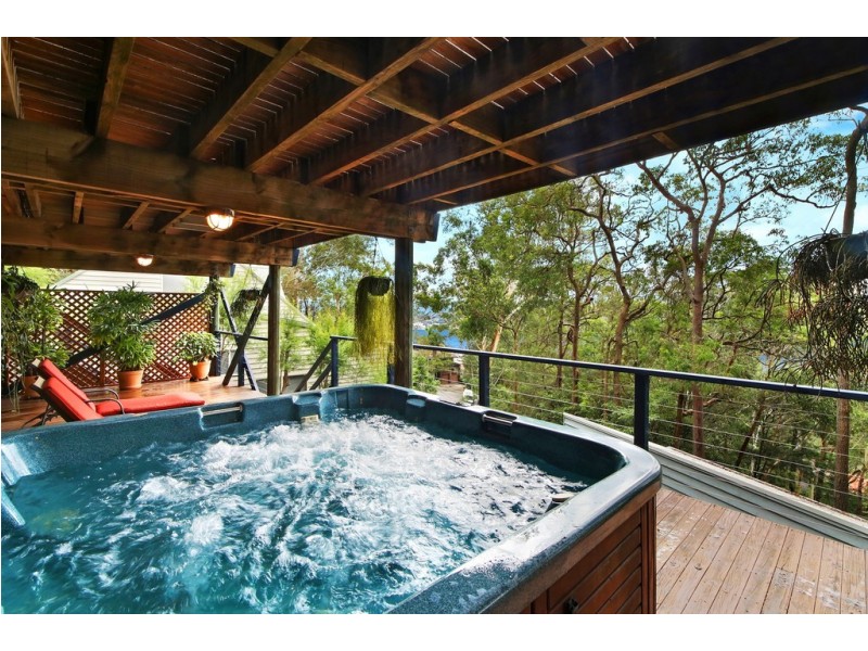 23 Woorara Parade, Green Point NSW 2251