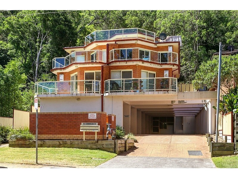 1/78 Donnison Street, Gosford NSW 2250