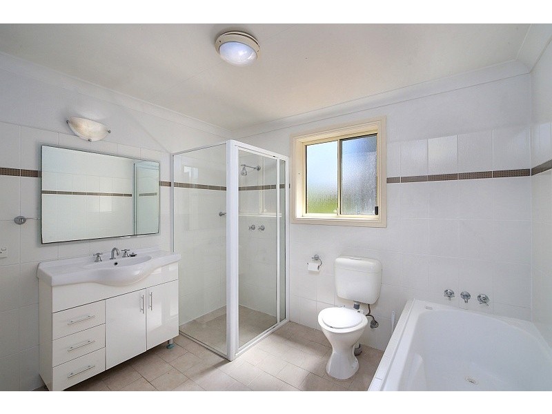 1/78 Donnison Street, Gosford NSW 2250