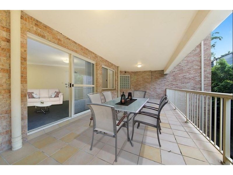 2/2-4 Mulkarra Avenue, Gosford NSW 2250