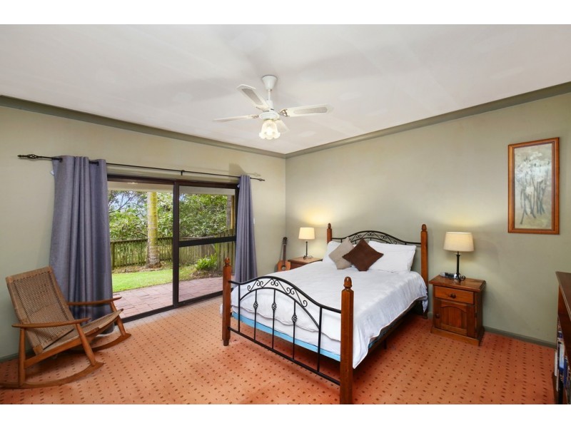 22 Mount Elliot Place, Mount Elliot NSW 2250