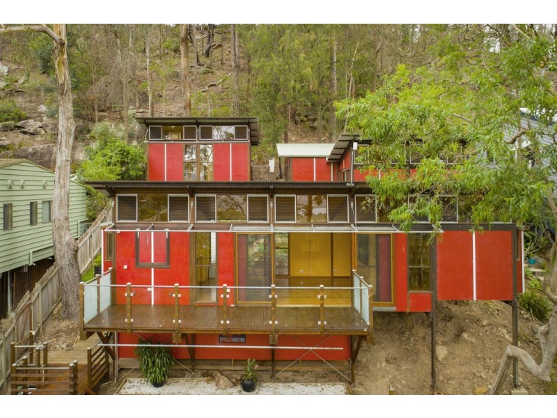 25 Woorara Parade, Green Point NSW 2251