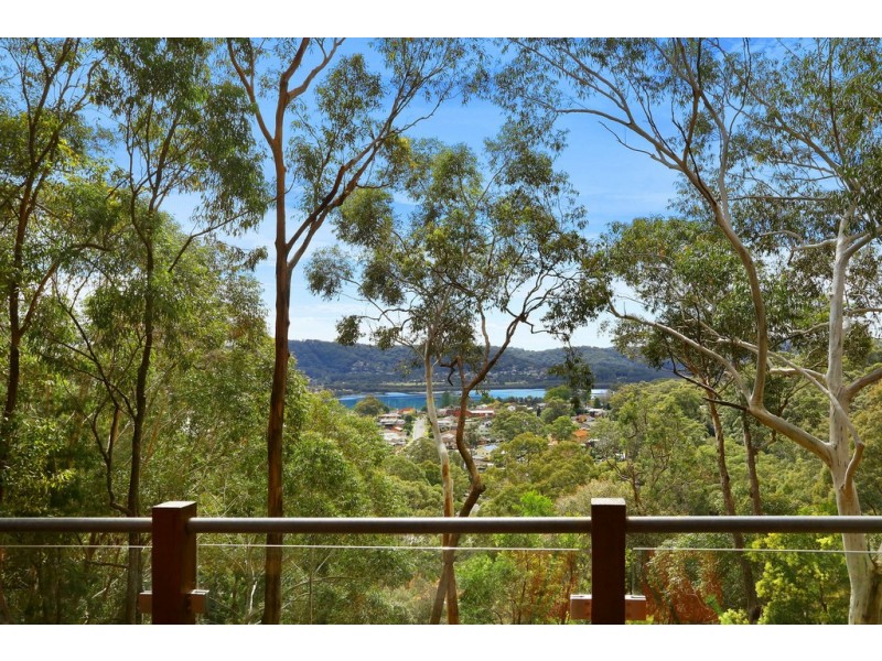 25 Woorara Parade, Green Point NSW 2251