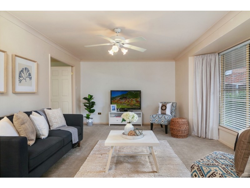 22 Woodbine Close, Lisarow NSW 2250