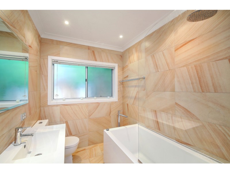 9 Alison Road, Springfield NSW 2250