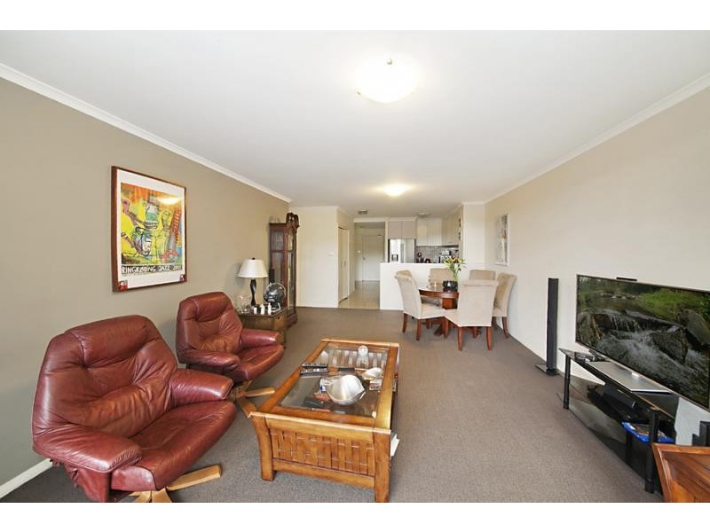 113/80 John Whiteway Drive, Gosford NSW 2250