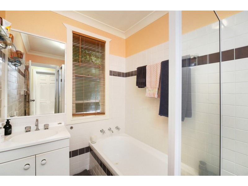 43 Newcastle Street, Springfield NSW 2250