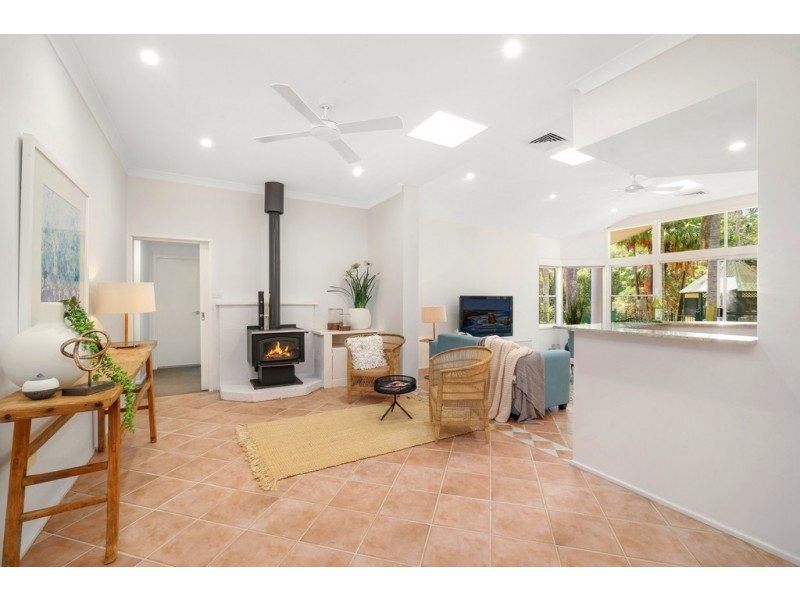 444 Avoca Drive, Green Point NSW 2251