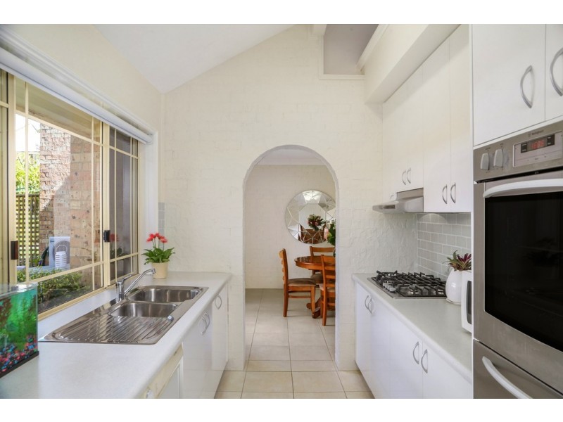 18/15 Koolang Road, Green Point NSW 2251