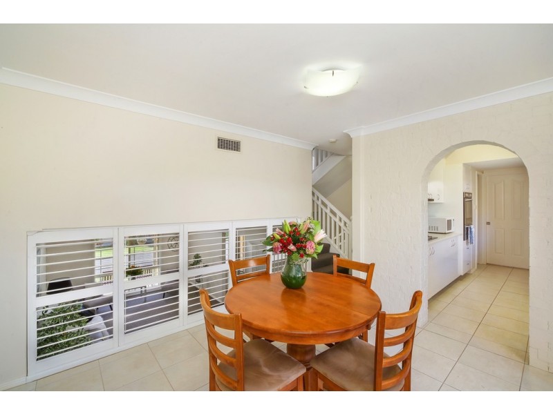 18/15 Koolang Road, Green Point NSW 2251