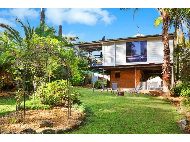 25 River Street, Springfield NSW 2250