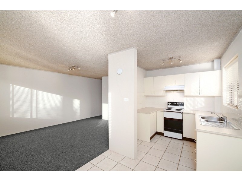 1/27 George Street, East Gosford NSW 2250