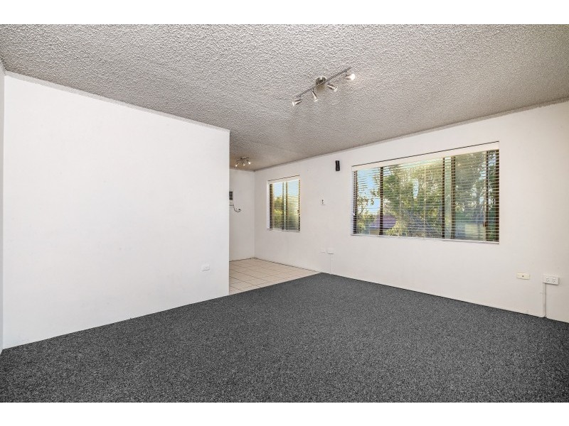 1/27 George Street, East Gosford NSW 2250