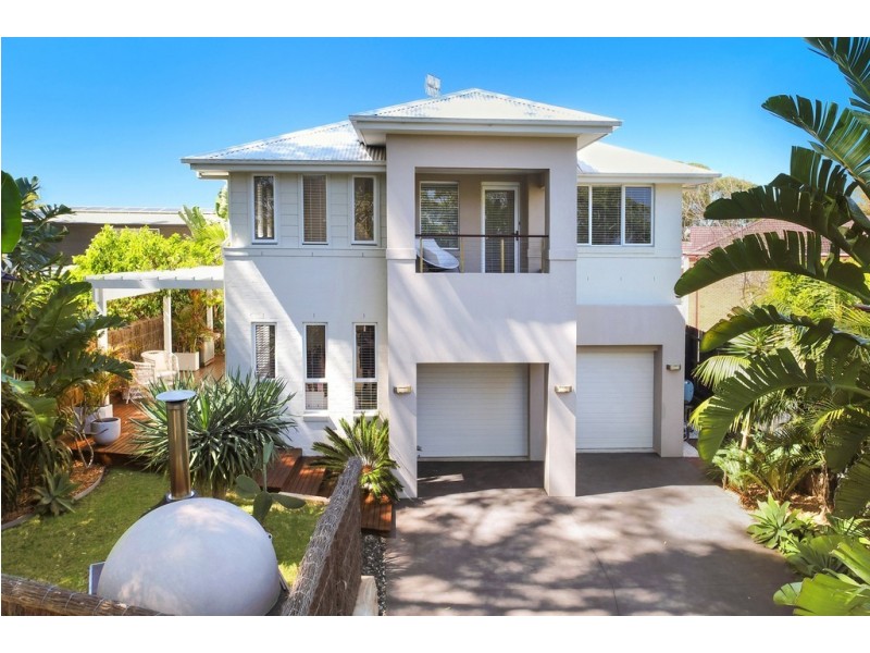 54 Hillcrest Street, Terrigal NSW 2260