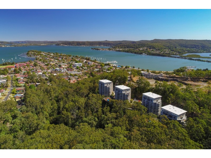 171/80 John Whiteway Drive, Gosford NSW 2250