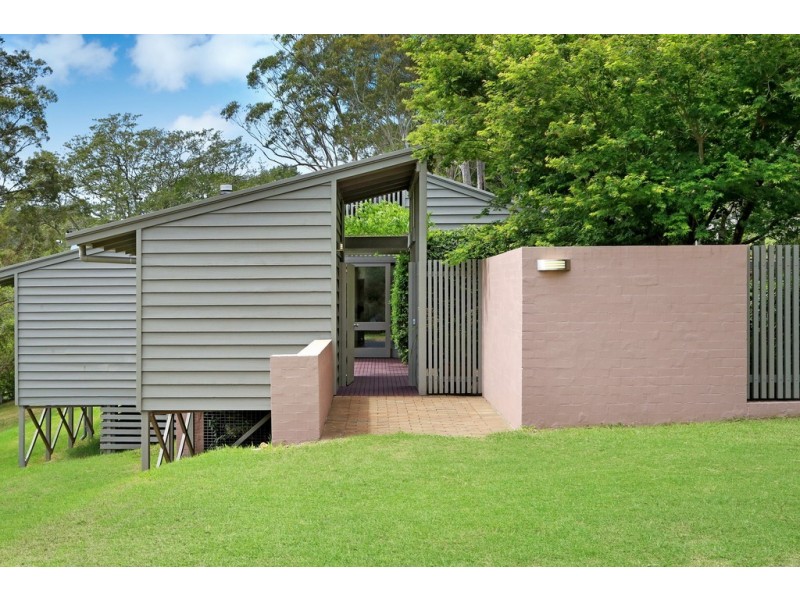 226 Macdonalds Road, Lisarow NSW 2250