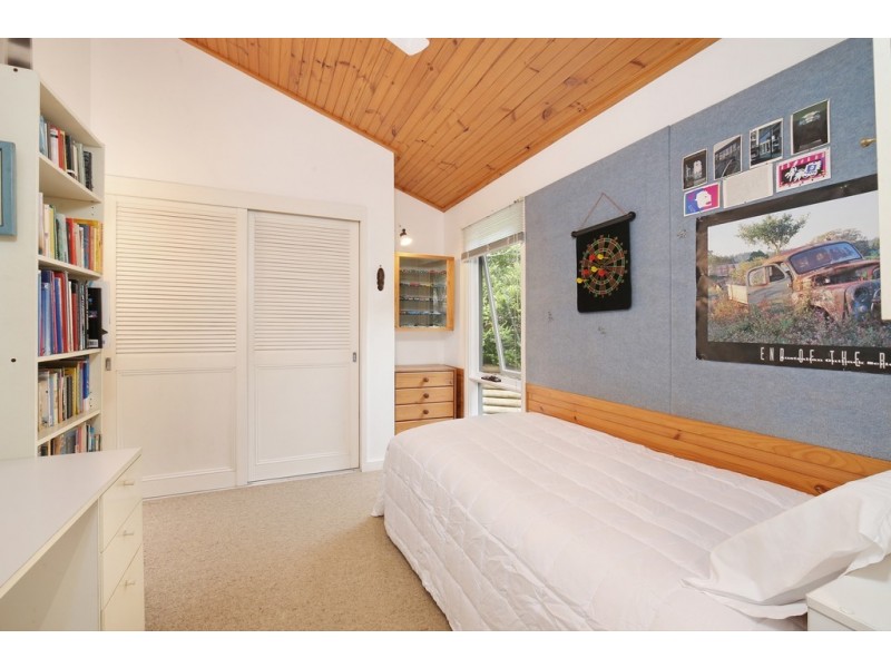 226 Macdonalds Road, Lisarow NSW 2250