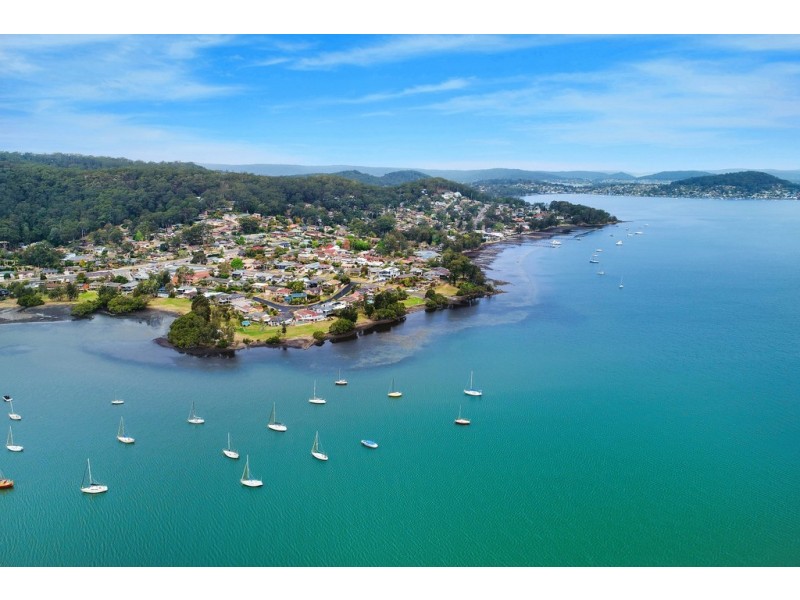 26 Orana Street, Green Point NSW 2251