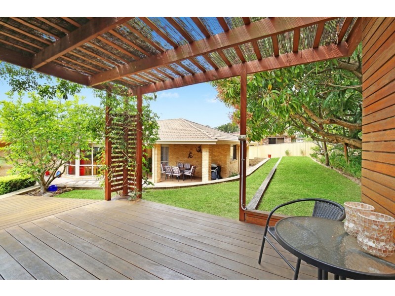 26 Orana Street, Green Point NSW 2251