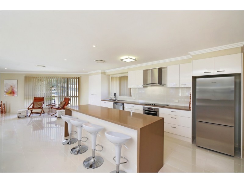 220A Avoca Drive, Green Point NSW 2251