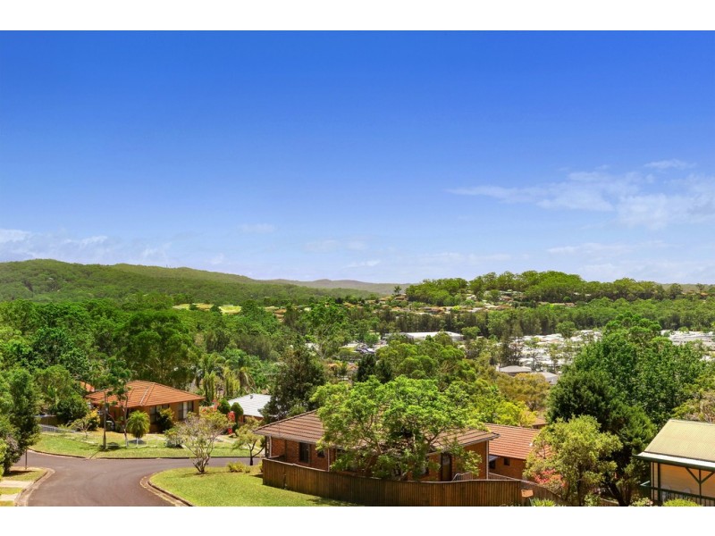 18 Pamela Close, Green Point NSW 2251