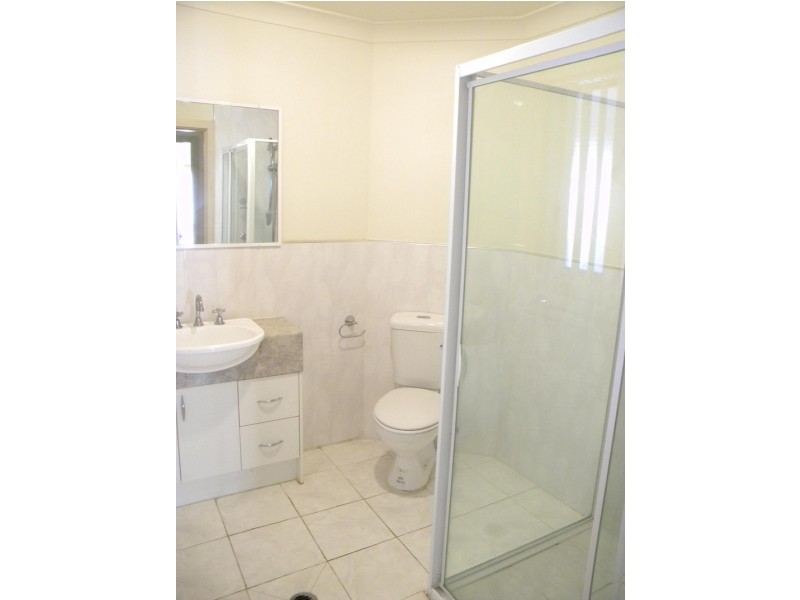 2/4-6 Webb Street, East Gosford NSW 2250