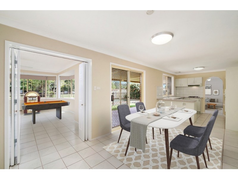 28 Pineridge Close, Lisarow NSW 2250