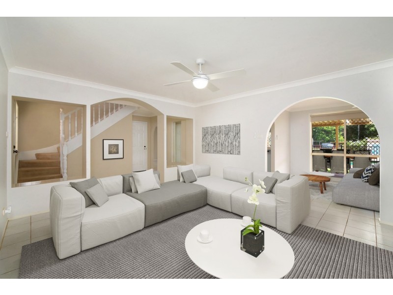 28 Pineridge Close, Lisarow NSW 2250