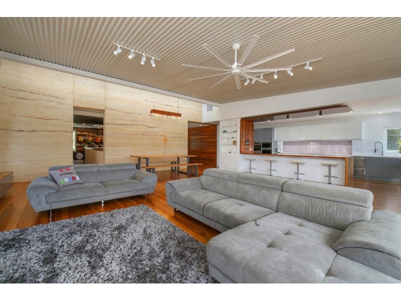 20 Couche Crescent, Koolewong NSW 2256