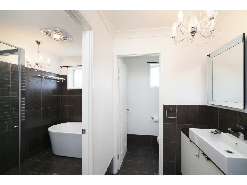 22 Milpera Road, Green Point NSW 2251